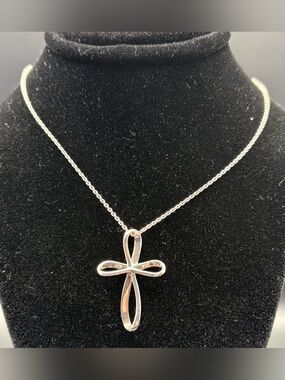 Polished 925 Sterling Silver Cross Loop Pendant Necklace - Women Jewelry